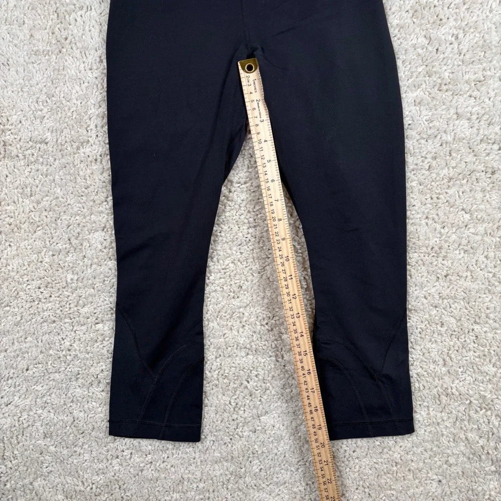 Lululemon Black Run‎ Crops Capri Leggings Women's Size Medium